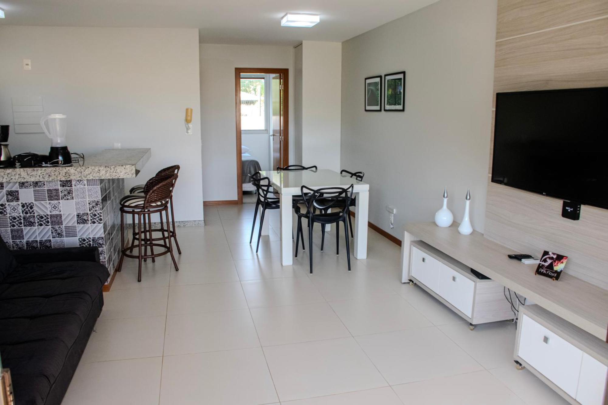 Solaris Flat