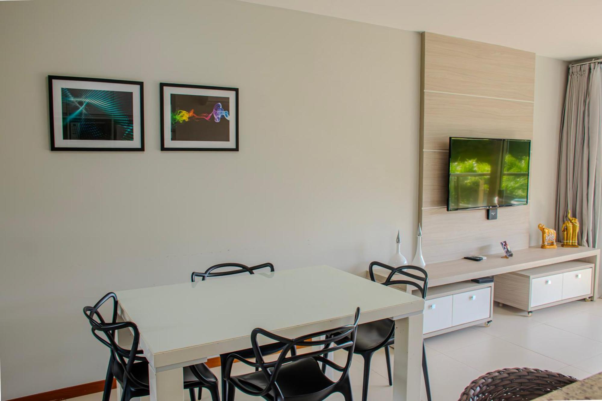 Solaris Flat